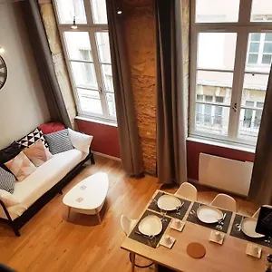  Apartment Cosy Appartement, Dans Les Pentes De La Croix Rousse